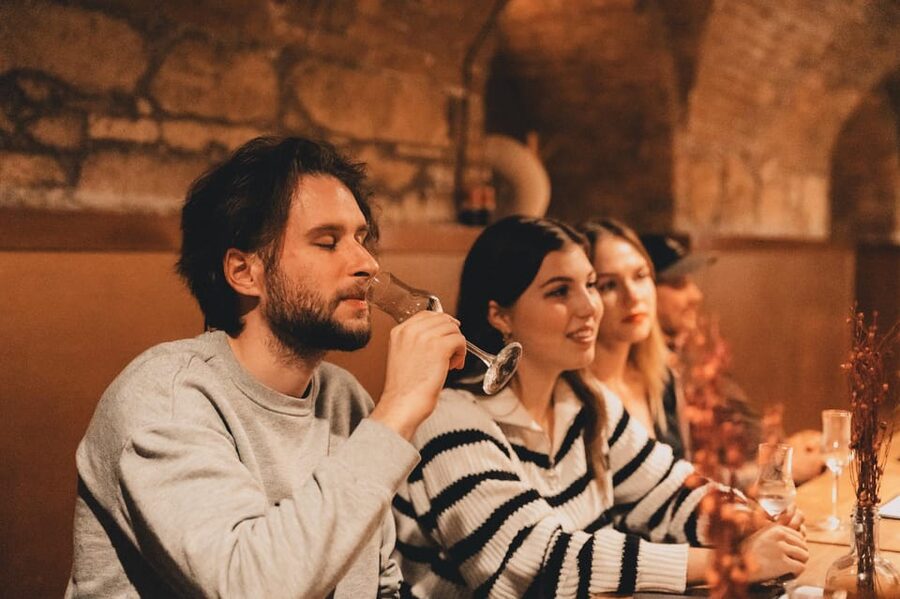 Budapest: Hungarian Gastro Cellar and Assisted Tastings - Key things that make this tasting work