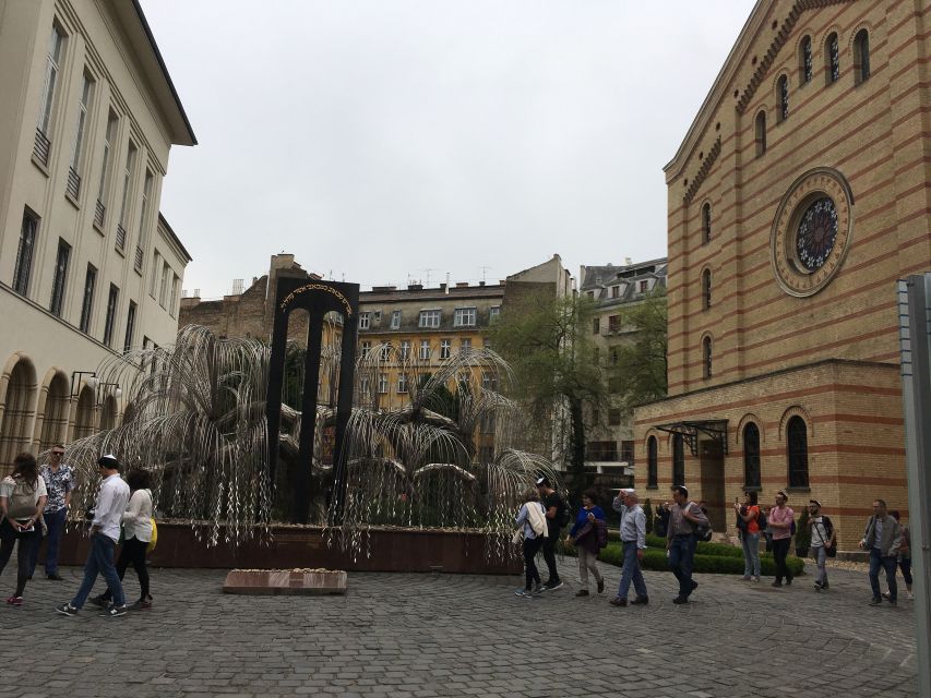 Budapest: Jewish District Private Walking Tour - From Gozsdu Court food streets to Kazinczy Street Orthodox Synagogue