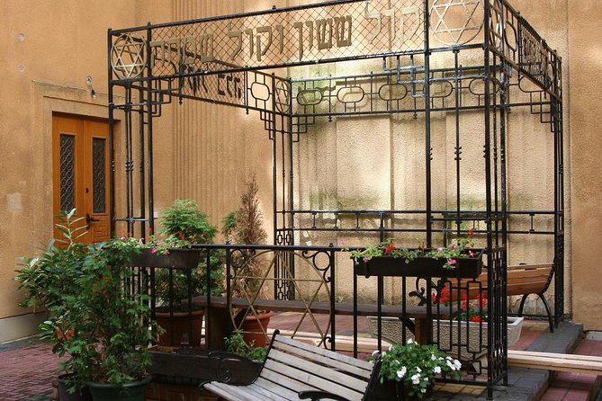 Budapest Jewish Heritage Memorial Walking Tour & Synagogue Entry - Grand Tour upgrades: Gozsdu Udvar, Carl Lutz, Kazinczy Street Synagogue