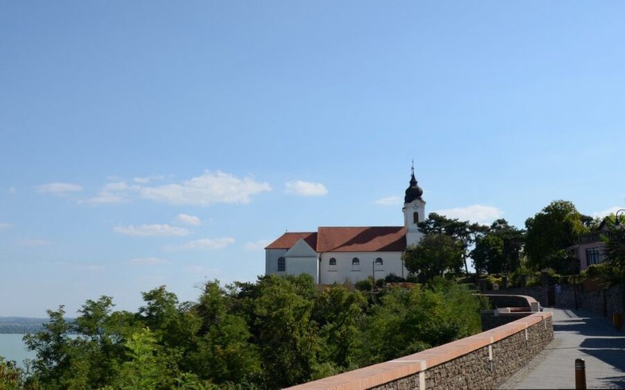 Budapest: Lake Balaton and Herend Full-Day Private Tour - Herend Porcelain Manufactory: craft you can actually see