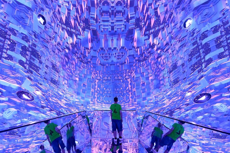 Budapest: Light Art Museum - Immersive New Media Experience - Crowd levels, closures, and how to avoid a rushed walk through