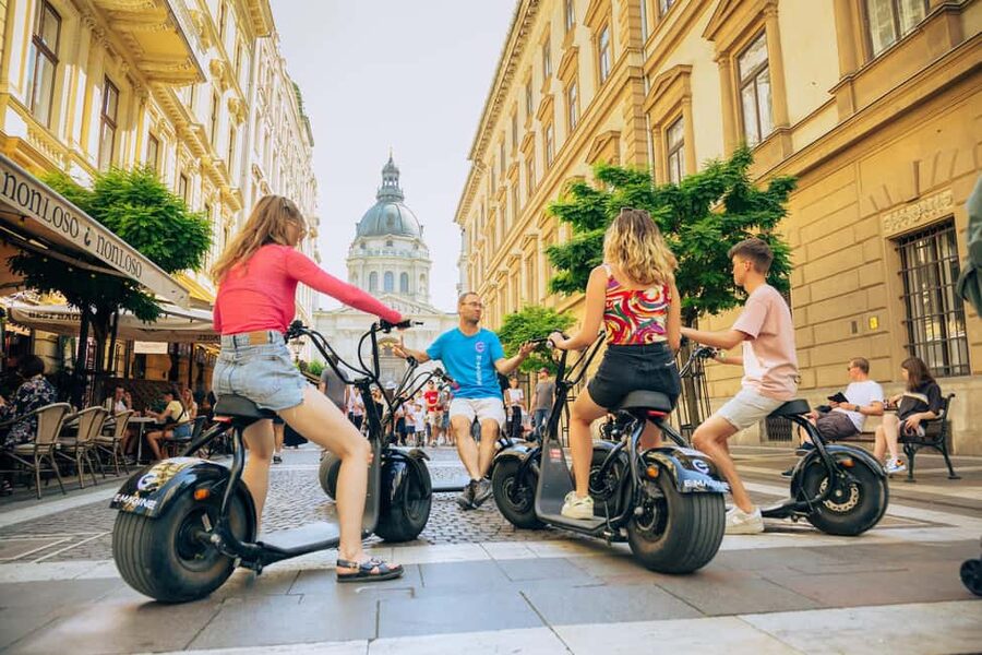 Budapest: MonsteRoller E-Scooter Tour - Who should book this scooter tour, and who should skip it