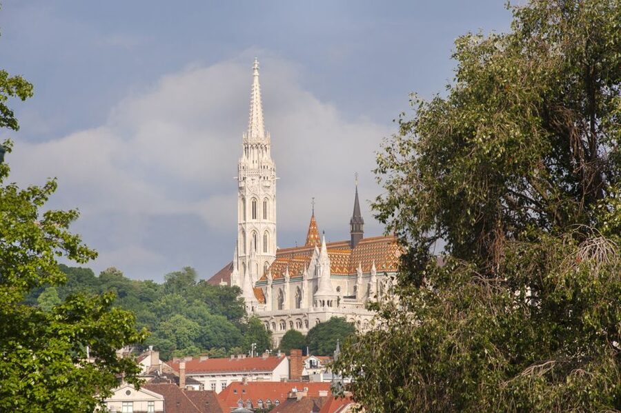 Budapest: Multilingual Highlights Tour - Crossing to Buda Castle via Public Transport (and Why It’s Worth It)