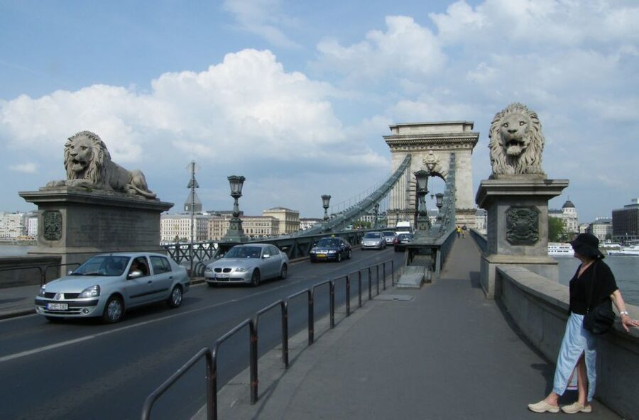 Budapest: Multilingual Highlights Tour - Price and Value: The Real Cost of a 3-Hour Highlights Plan
