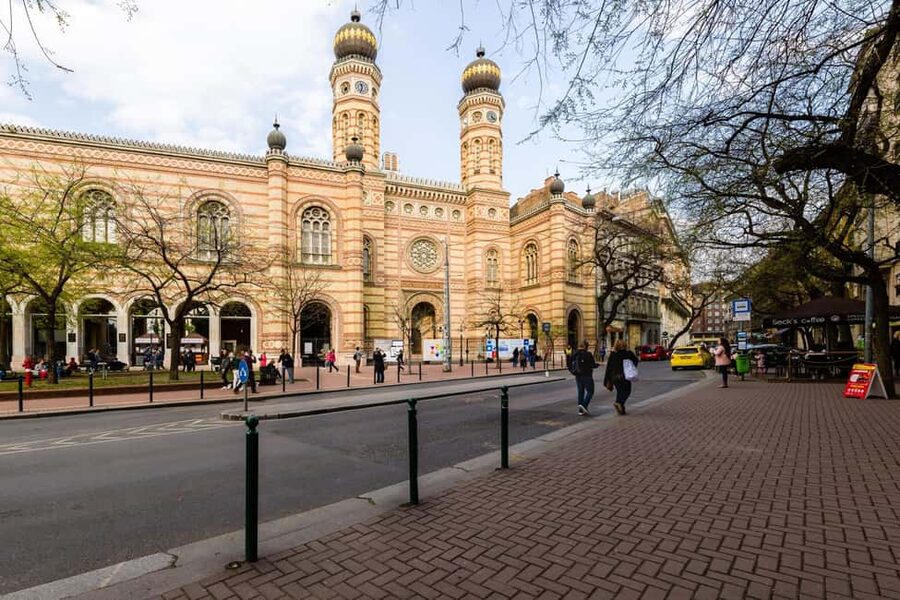 Budapest Old Jewish Quarter History Private Walking Tour - The Ghetto Memorial Wall: Optional, Powerful, and Not to Skip Lightly