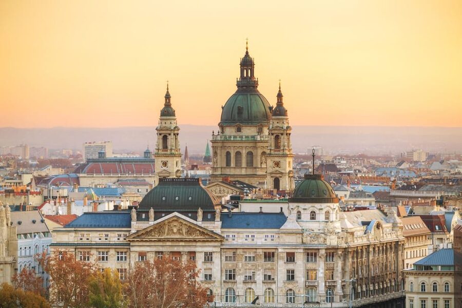 Budapest Old Town and Top Attractions Private Walking Tour - Tickets and Entry: What You Should Expect to Pay Separately