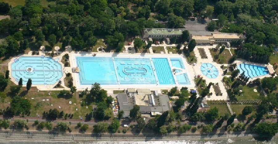 Budapest: Palatinus Spa & Pools Full-Day Admission - Your Water Game Plan, Thermal Pools, Wave Pool, and Kids Areas