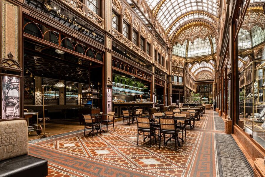Budapest: Párisi Passage Restaurant 3-Course Menu - What You’ll Love, and What to Watch