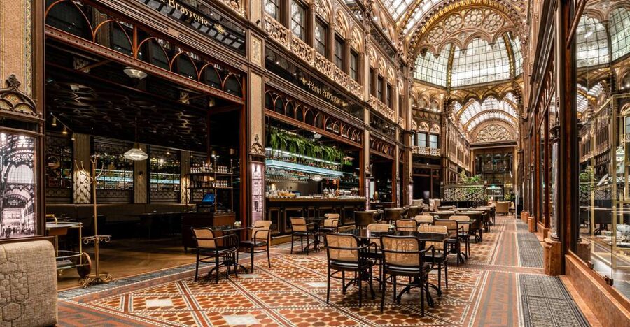 Budapest: Párisi Passage Restaurant 3-Course Menu - Quick Key Points Before You Go