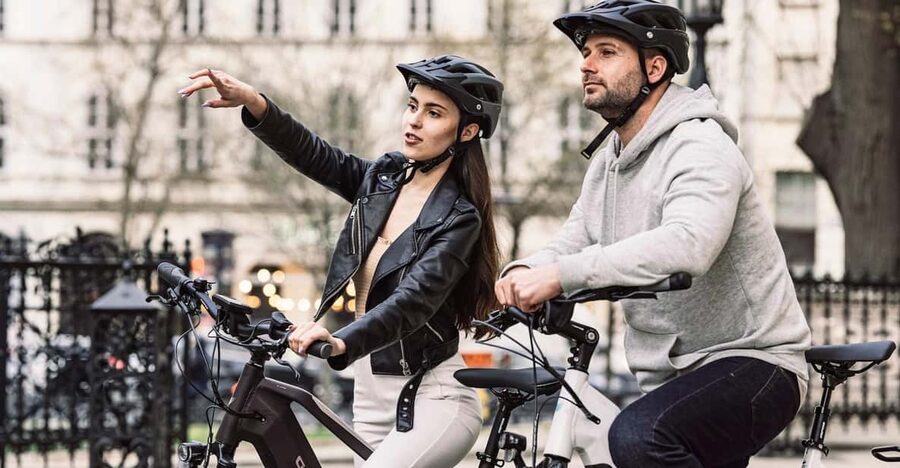 Budapest: Premium E-Bike Rental - Bosch Performance power, 10 gears, and hydraulic braking
