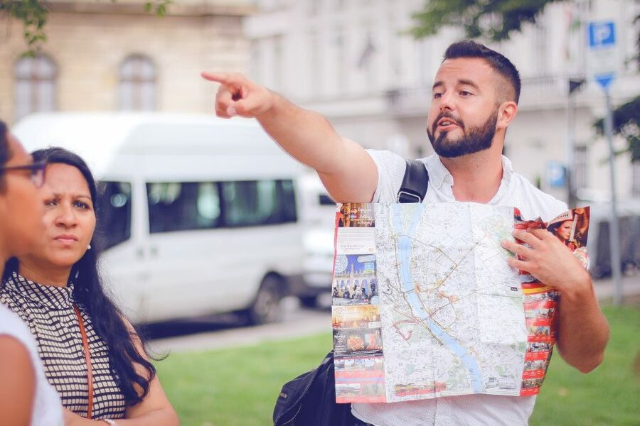 Budapest: Private 3-hour Guided City Tour by Bus - Key Highlights Worth Booking