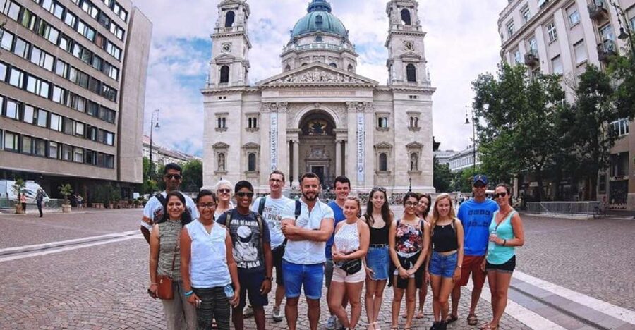 Budapest: Private 3-hour Guided City Tour by Bus - Hotel Pickup and Air-Conditioned Comfort