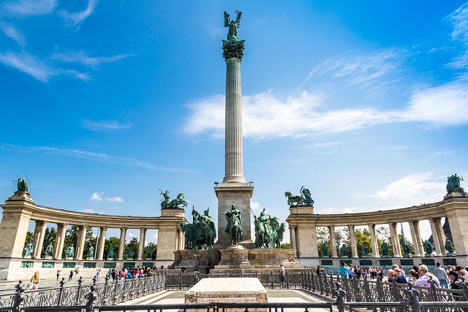 Budapest: Private 4-Hour Walking Tour with a Local - Key points to know before you go