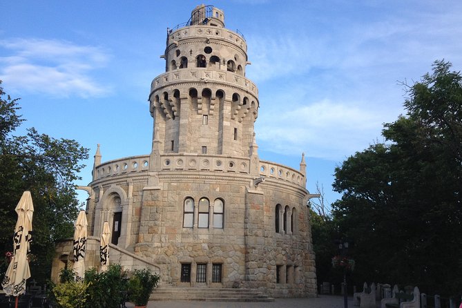 Budapest: Private Adventure Sightseeing Bicycle Tour - Key highlights worth your time