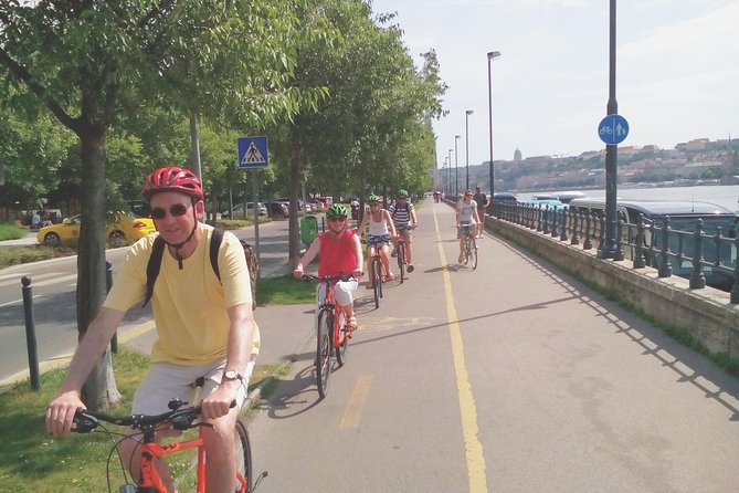 Budapest: Private Adventure Sightseeing Bicycle Tour - Elizabeth Lookout: up to 100 km of view time