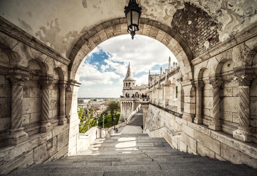 Budapest: Private City Tour with Local Guide - Central Market Hall: food first, history second