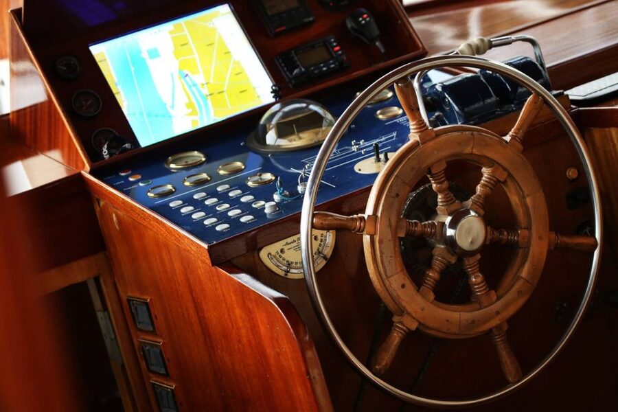 Budapest: Private Danube Yacht Cruise with Welcome Drink - Who This Cruise Best Fits, and Who Might Skip It