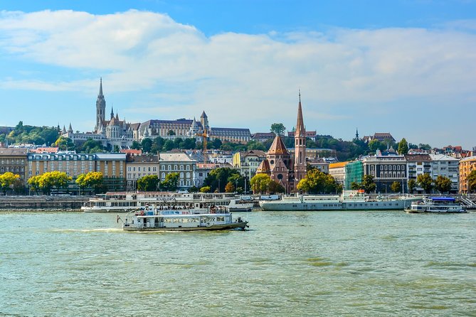 Budapest Private Luxury Sightseeing Tour with Guide and Transport - Pest’s photo stops: National Museum, Western Railway Station, and more