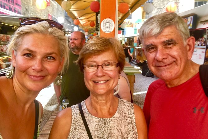 Budapest private sightseeing with Nelli & her local guides - The best kinds of travelers for this private Budapest day