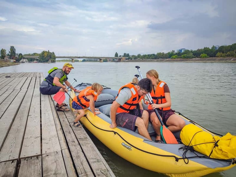 Budapest Rafting - Sunset Cruise - How the guide story makes the landmarks click