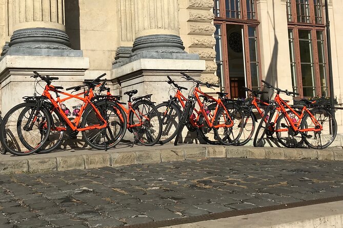 Budapest relaxed bicycle tour at sunset - Meeting at Madách Imre út and what the ride feels like