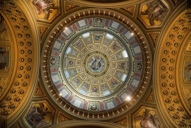 Budapest: Saint Stephen's Basilica Tour - Why St. Stephen’s Basilica is a smart use of 1 hour