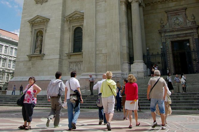 Budapest: Saint Stephen's Basilica Tour - Meeting at Szent István tér 2, and why location matters