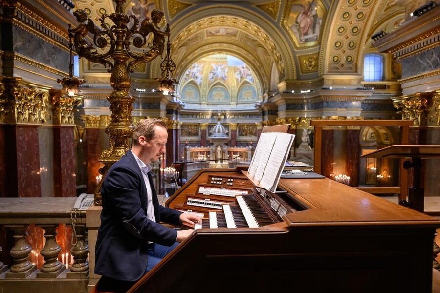 Budapest: St.Stephen's Basilica Grand Organ Concert Tickets - Panoramic terrace views: the part that makes it feel like more than a concert