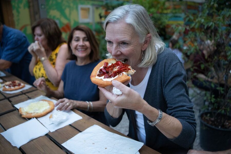 Budapest Street Food Tour with Snacks, Dessert & Beer - Street Food, But With a Story You Can Taste
