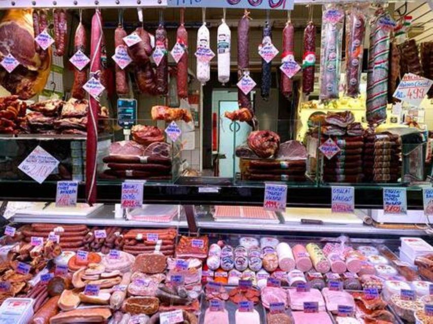 Budapest Streetfood Heaven: Tasting and Markets with a local - Getting There, Walking, and Weather Reality