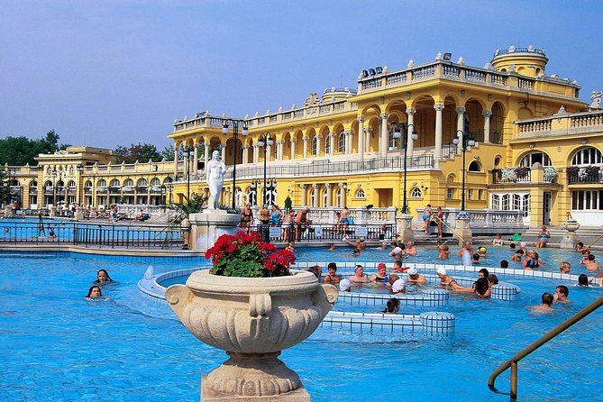 Budapest Széchenyi Spa with Danube Cruise and Optional Dinner - Széchenyi Thermal Baths: the big-name Budapest soak