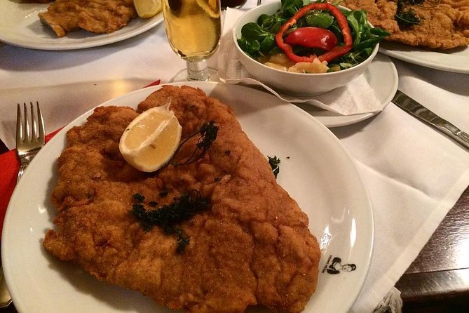 Budapest to Bratislava Costumizable Private Day tour with lunch - Budapest to Bratislava at 8:00, how the day is paced