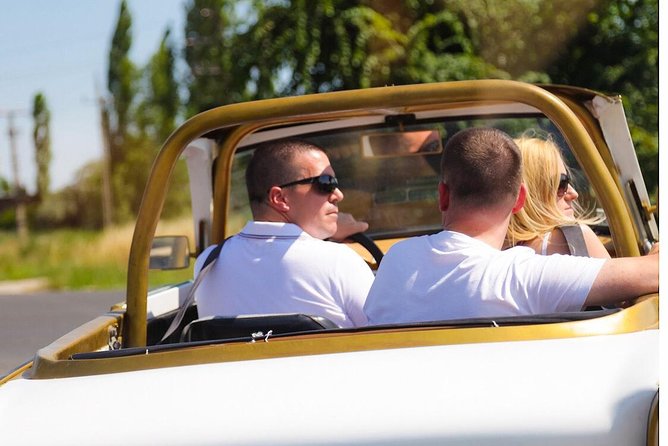 Budapest Trabant Tour- Go Trabi Go - Where you start: the meeting point and your first minutes