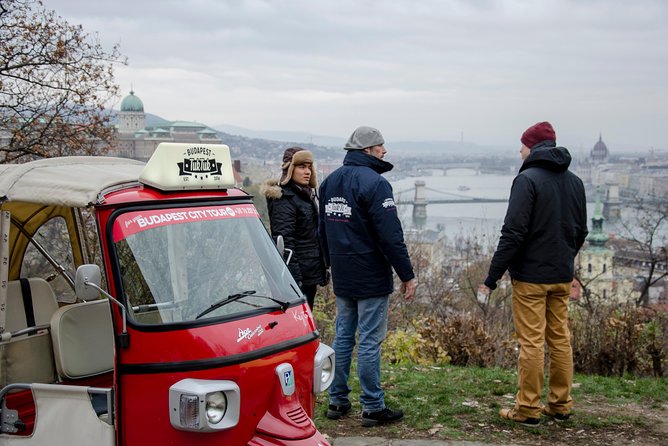 Budapest Tuk Tuk Tour with House of the Unicum Distillery Visit - Great Synagogue Area and Károlyi Garden Stops