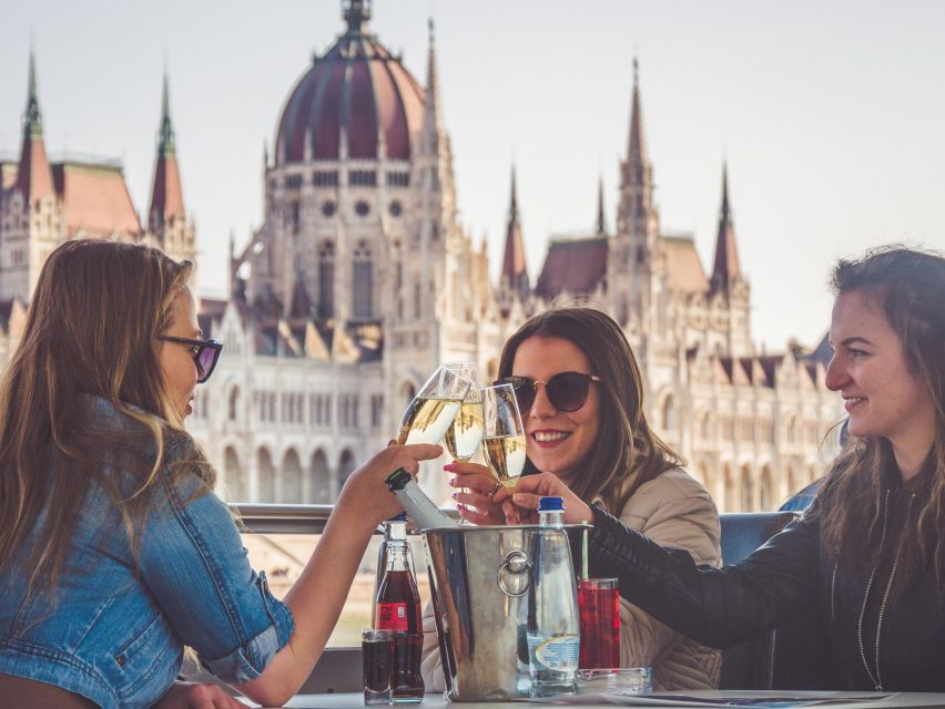 Budapest: Unlimited Prosecco and Wine Sightseeing Cruise - Why this Danube Prosecco cruise is such an easy win in Budapest