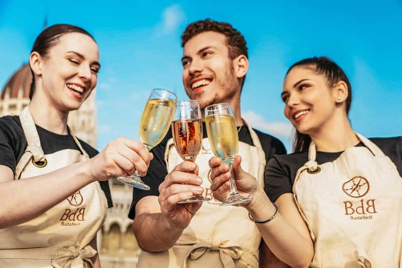 Budapest: Unlimited Prosecco, Beer and Aperol Spritz Cruise - Landmarks From the Water: Why This Loop Feels Easier Than Walking