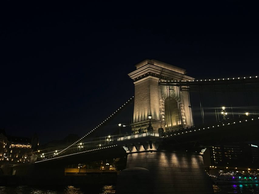 Budapest: Unlimited Prosecco, Beer and Aperol Spritz Cruise - The Audio Guide and Music: How to Hear the City Without Missing the Party