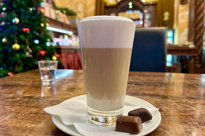 Budapest Urban Treats - Cake and Coffee House Tour - How to get the most out of the 2.5-hour sweet sprint