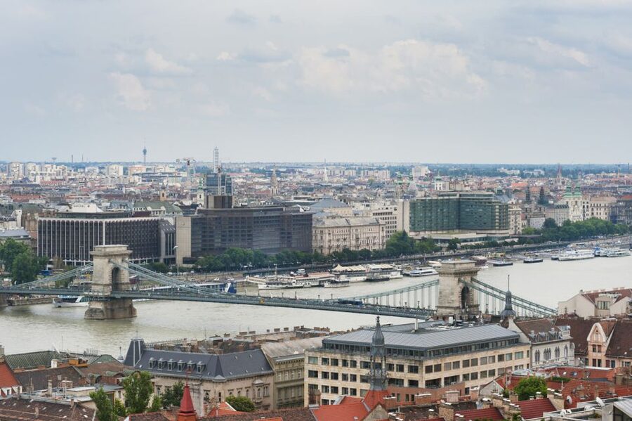 Budapest Walking Tour with a Professional Local Guide - Buda Castle area highlights: Matthias Church and the walk up to the castle views