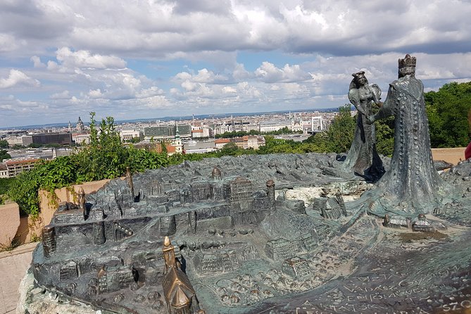 Budapest Walking Tour with Your Private Guide: 20+ Highlights - Start at Elizabeth Square, finish at Matthias Church
