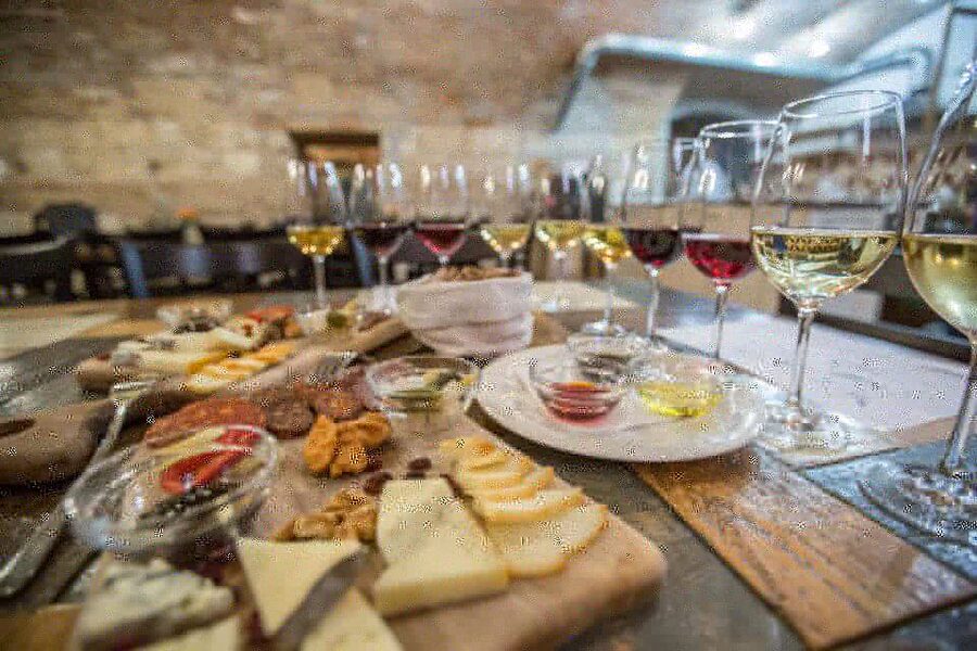 Budapest: Wine, Cheese, and Charcuterie Tasting - What you actually get for $50 and 1.5 hours