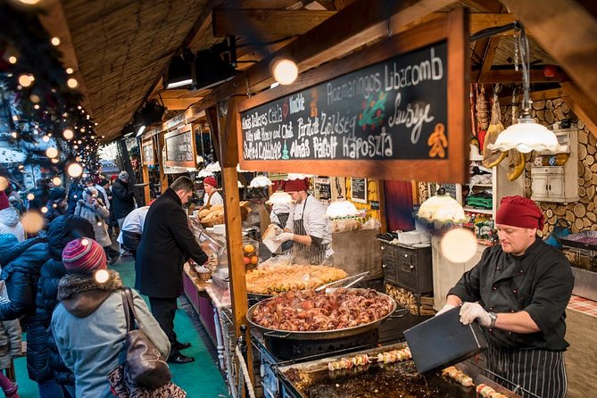 Budapest Wonderland - A Christmas Market Tour with Chimney Cake & Mulled Wine - Why Budapest Wonderland feels different from a basic market walk