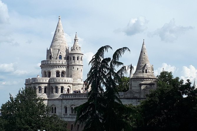 Castle district walk with legends - Walking the Buda Castle district the legend way