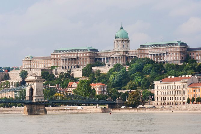 Classic Walk in Budapest Historical Center - Danube views and Pesti Vigadó, where architecture does the talking