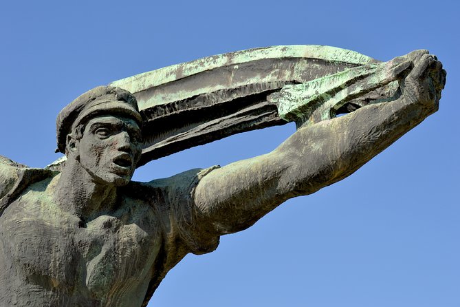 Communism in Hungary with a Historian - Szabadsag ter: Freedom Square and the bunker you can spot