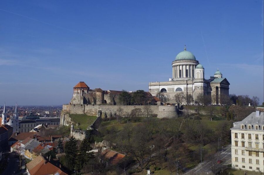 Danube Bend: Private 8-Hour Full Board Tour from Budapest - Key highlights you will actually feel in your day