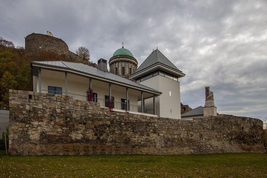 Danube Bend: Private 8-Hour Full Board Tour from Budapest - Why the Danube Bend tour feels efficient (and not rushed)