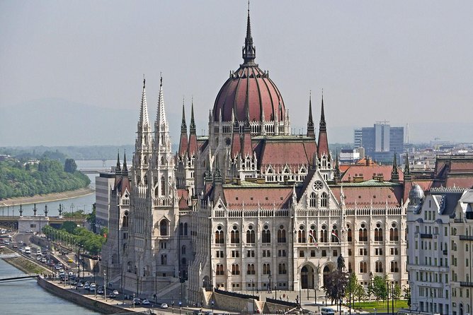 Downtown Pest Walking Tour - Kossuth Square and Hungary’s Parliament Building