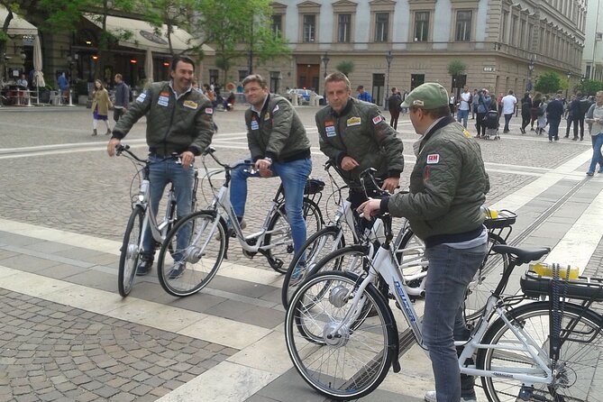 E-Bike Guided Tour in Castle Hill Budapest - Erzsébet Bridge: Panoramas in Both Directions and the Rebuilding Story