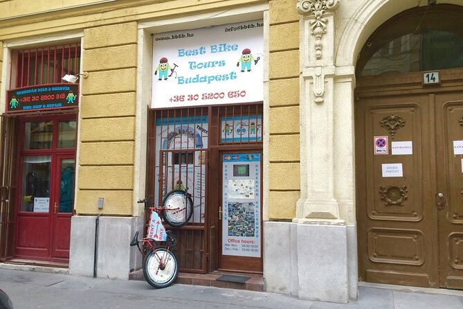 E-Bike Guided Tour in Castle Hill Budapest - Castle District: Buda Castle and Matthias Church, Plus the Short Hill That Pays Off
